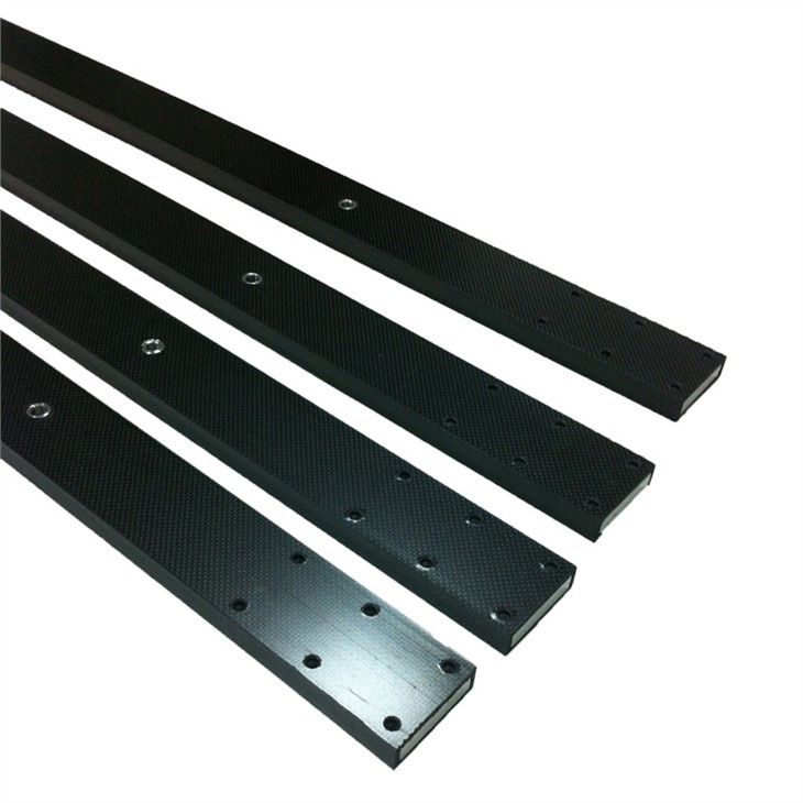 Tube Rectangulaire En Fibre De Carbone